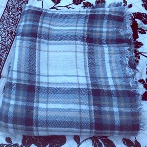 BLANKET SCARF